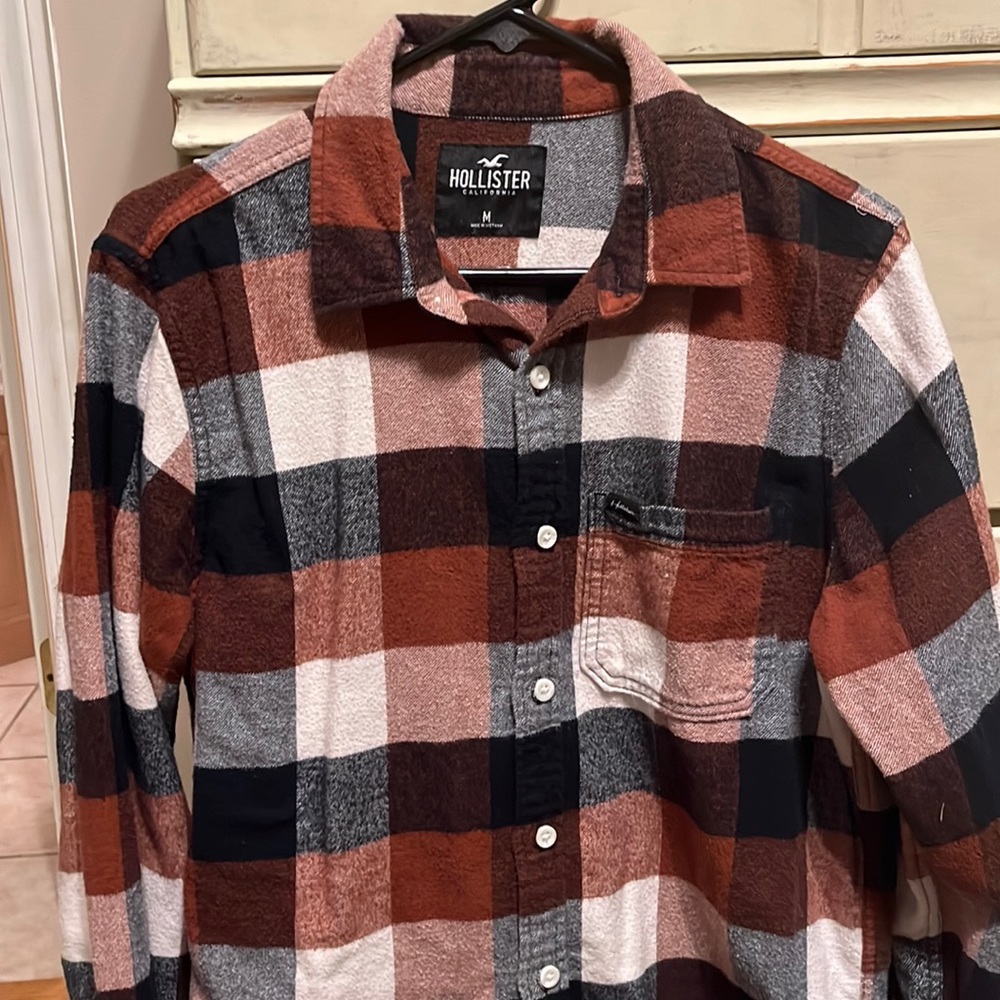 Hollister Flannel size M